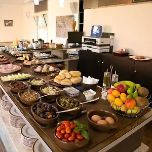 https://villa-valentina.taorminaitalyhotels.com